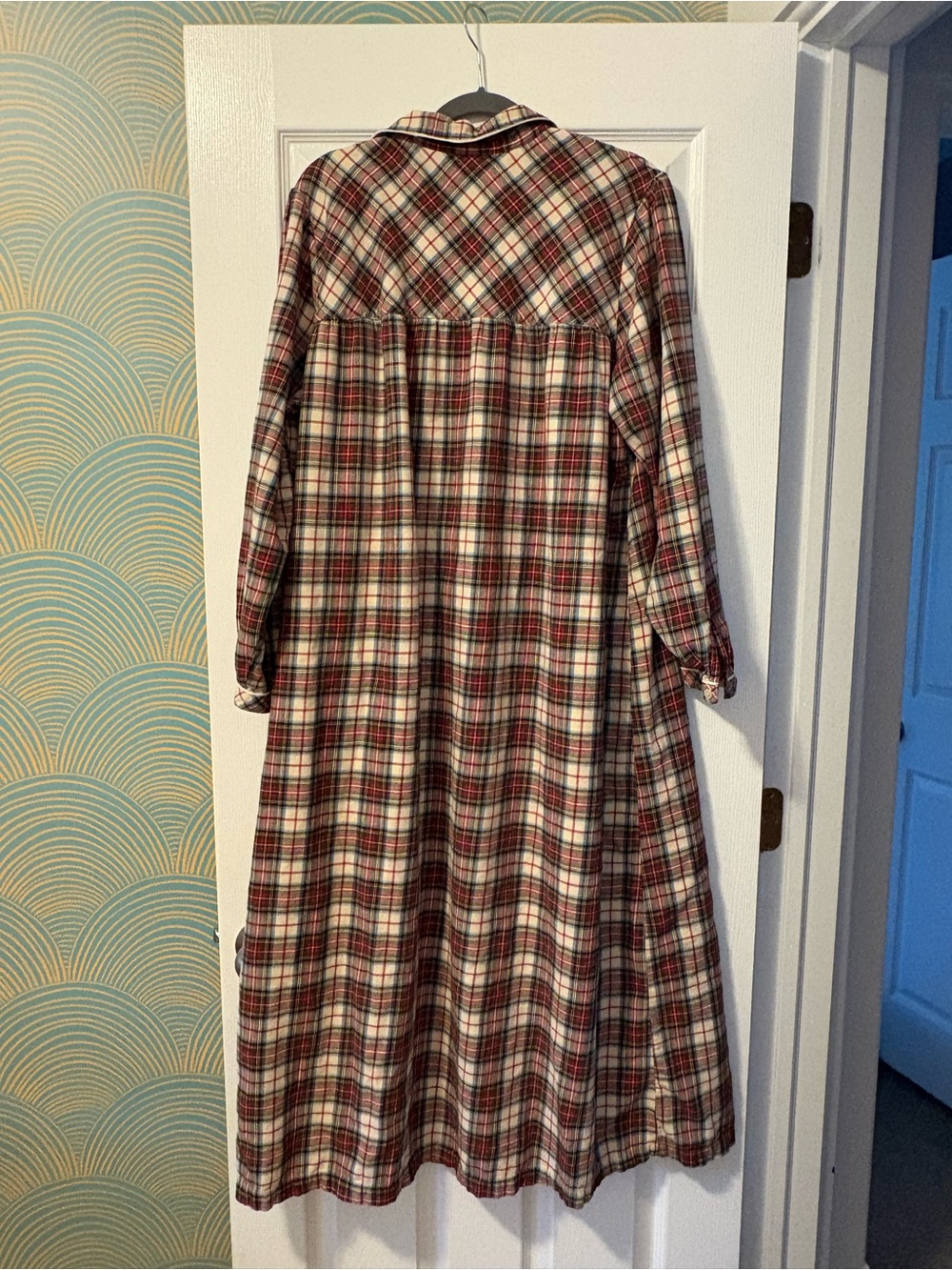 Vintage Plaid Long Sleeve Women's Nightgown Dress - Picture 4 of 5